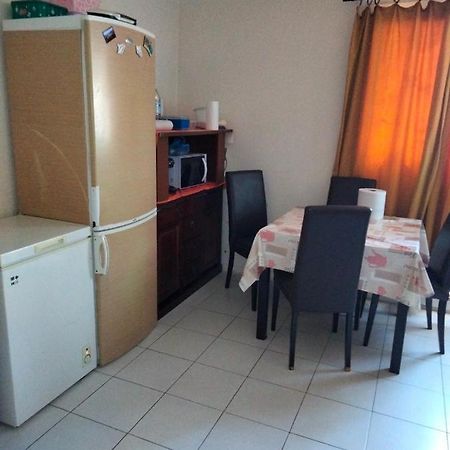 Belle Appartement F2 Drancy Дранси Экстерьер фото