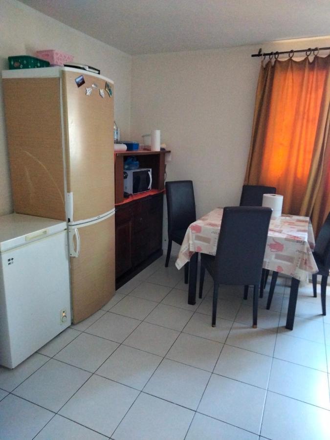 Belle Appartement F2 Drancy Дранси Экстерьер фото